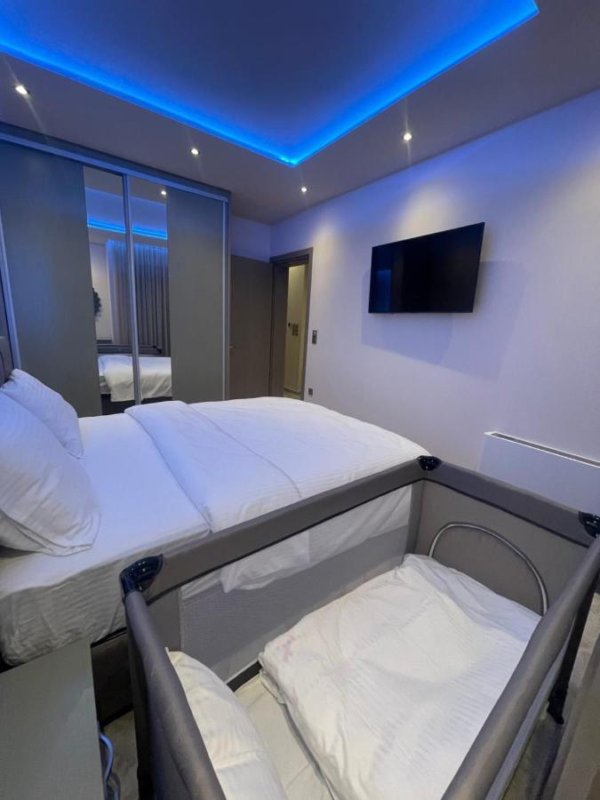 Natasa'S Luxury Apartment 亚历山德鲁波利斯 外观 照片