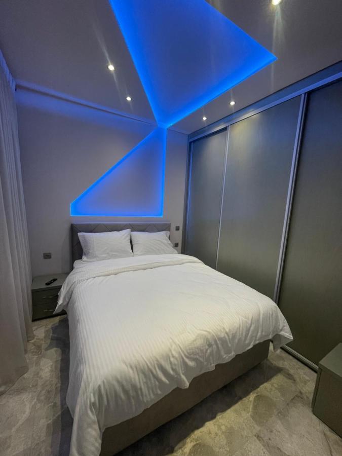Natasa'S Luxury Apartment 亚历山德鲁波利斯 外观 照片